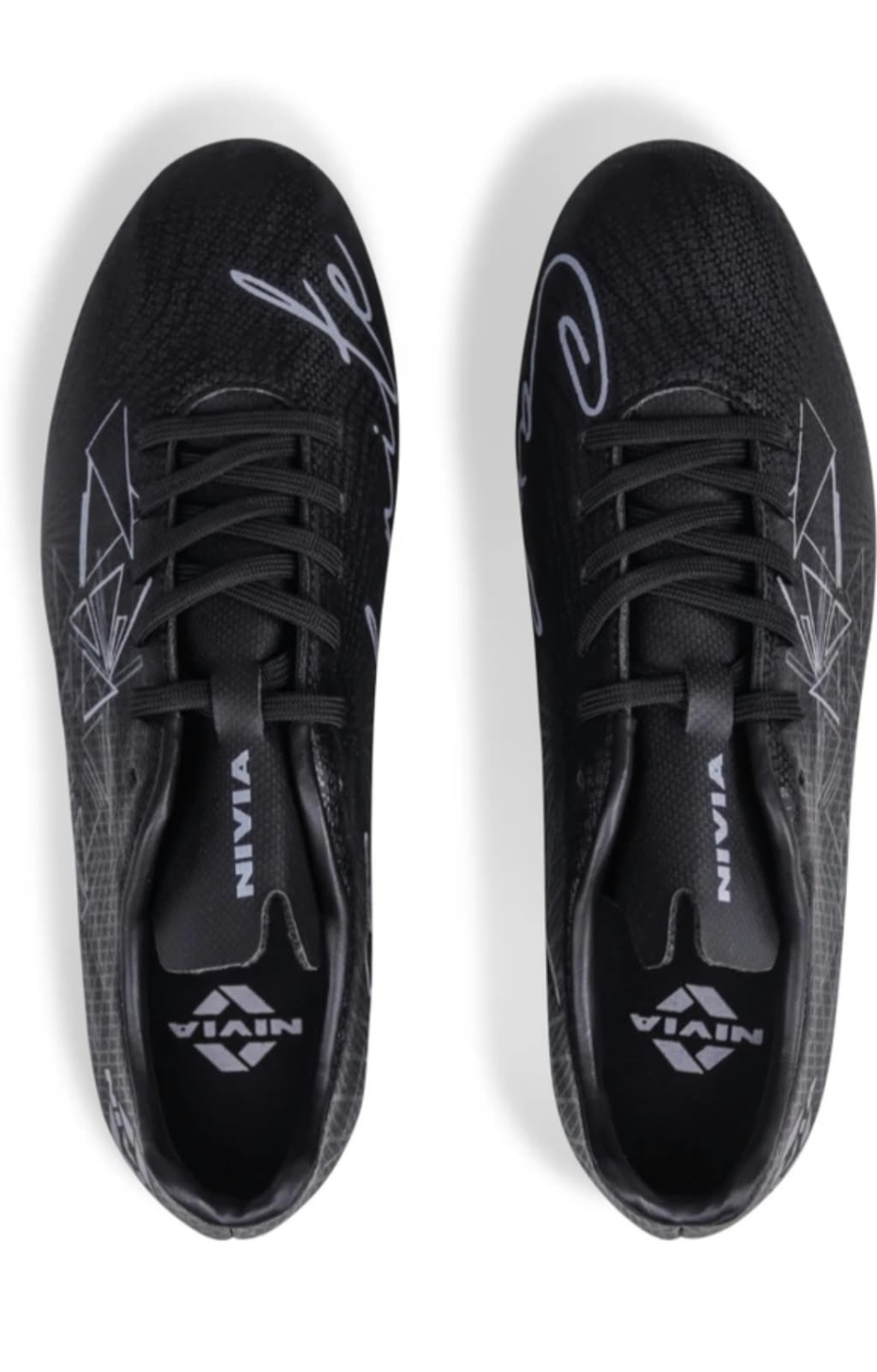 Nivia carbonic 7.o football shoes for men